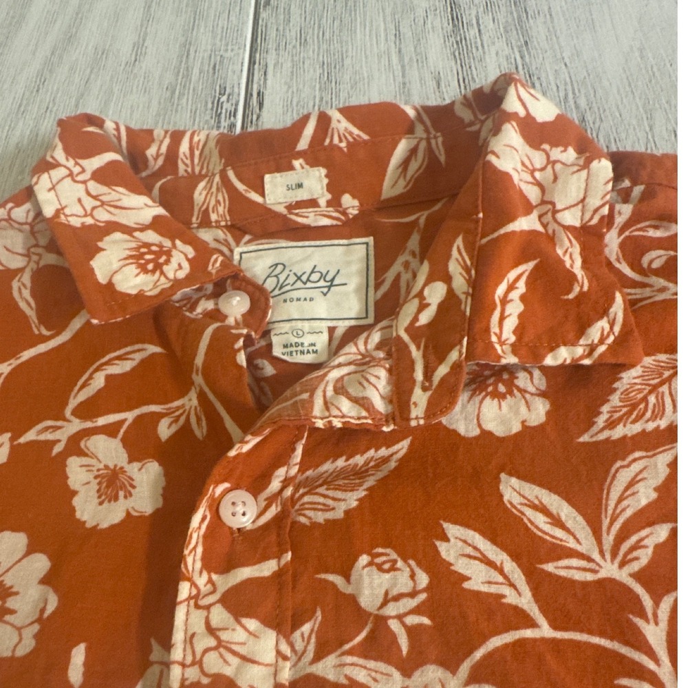 Bixby Nomad Mens Slim Fit Short Sleeve Button Down Shirt Orange Floral Large